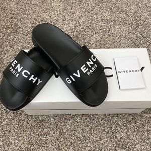 Authentic Givenchy Paris Slides  size 7